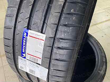 Michelin Pilot Sport 4 S 275/35 R22