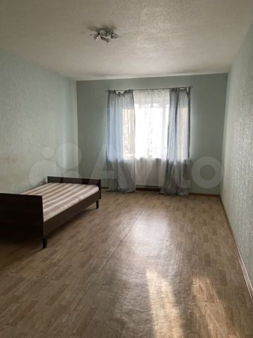 2-к. квартира, 71 м², 1/8 эт.