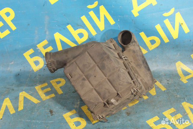 Корпус воздушного фильтра Mercedes-Benz W202