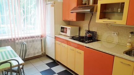 2-к. квартира, 70 м², 1/9 эт.