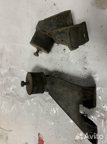 Опора (подушка ) двигателя Нива Шевроле