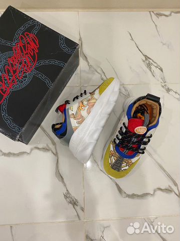 Versace Chain Reaction Yellow Blue