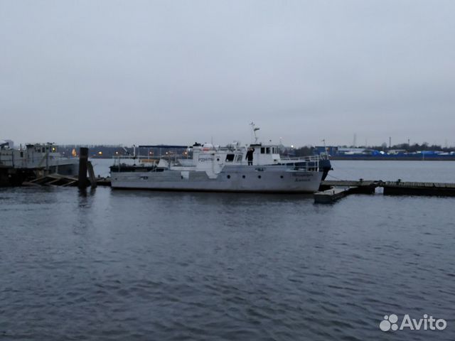 Продаю прогулочное судно