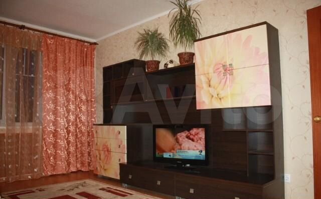 1-к. квартира, 42 м², 6/9 эт.