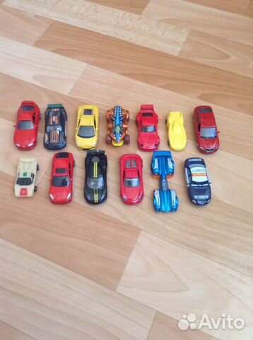 Машинки Hot wheels и Welly