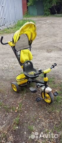 Детский трехколесный велосипед