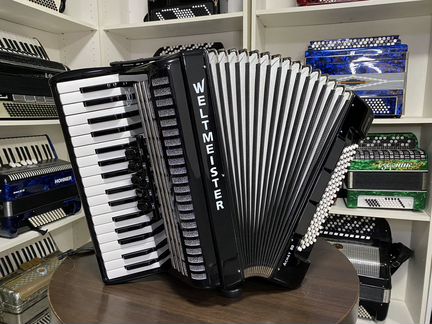 Аккордеон Weltmeister Achat 80