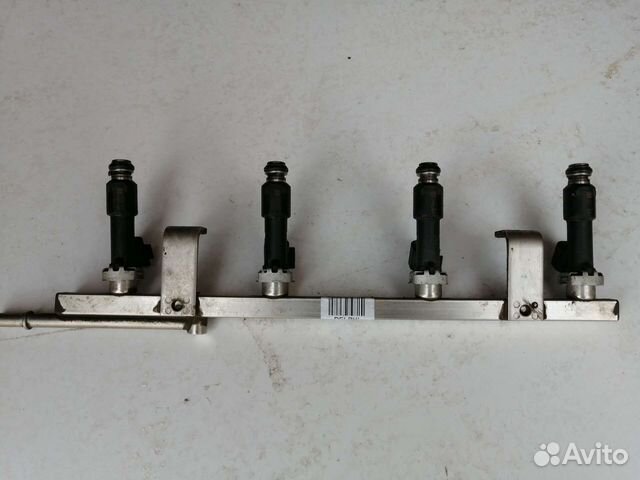 Топливная рампа с форсунками Lifan X60. Разбор