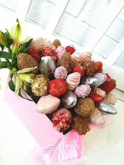 Букеты из клубники в шоколаде. Наборы