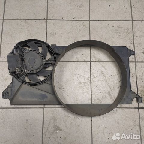 Диффузор + вентилятор охлаждения Ford Transit 2.4