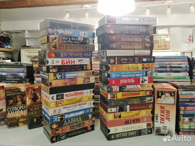Видеокассеты в ассортименте