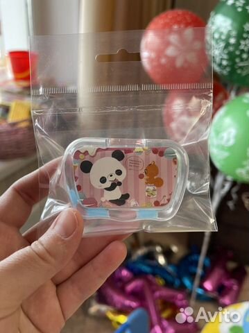 Контейнер для линз с зеркалом