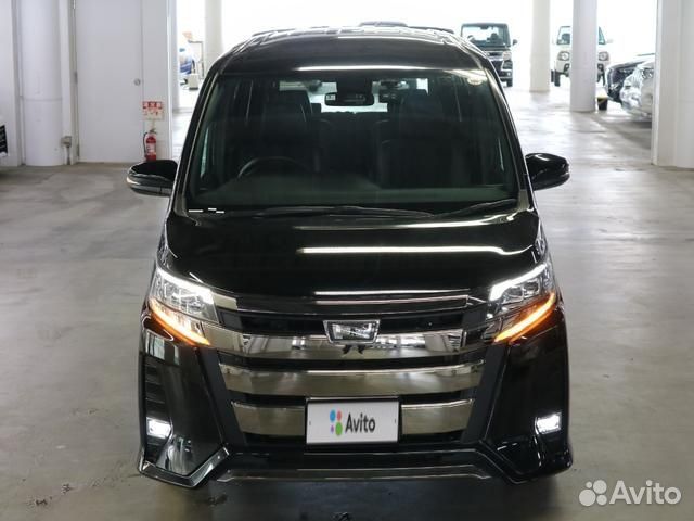 Toyota Noah 2.0 CVT, 2020, 19 000 км