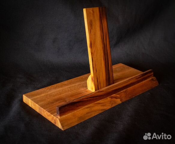 Подставка для планшета деревянная