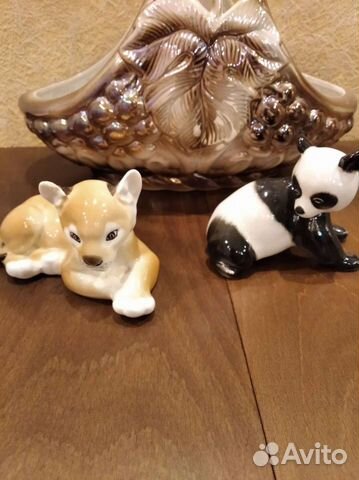 Львёнок и панда, фарфоровые статуэтки