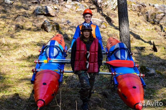 Лодка катамаран надувной с рамой