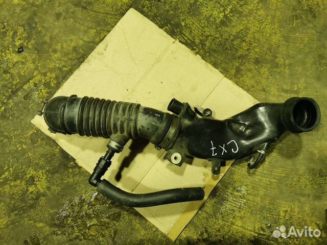 Патрубок воздушного фильтра Mazda CX-7 (L33E13220)