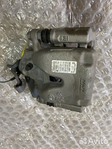 Суппорт задний правый Peugeot Expert 2020