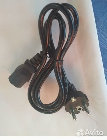 Сетевой шнур (кабель питания)