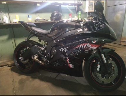 Yamaha R6