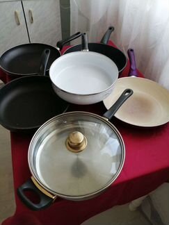 Сковороды разные