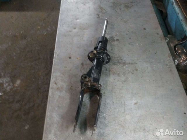 Амортизатор передний touareg