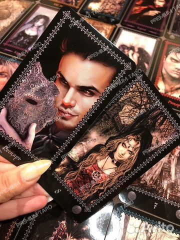 Таро «Фаволь Де Сангре» / 82 карты