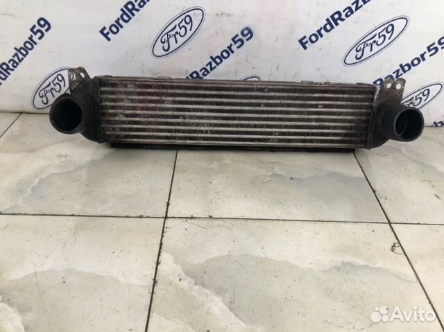 Интеркулер Land Rover Discovery LR3 2004-2009