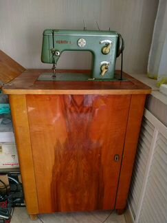 Швейная машина Veritas