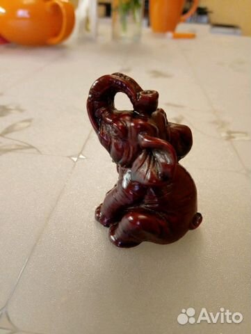 Статуэтка слон