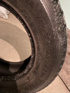 Goodyear UltraGrip 265/65 R17