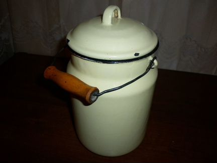 2 эмалированных бидона. времён СССР