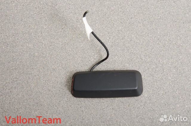 Лот X124 Антенна BMW X5 E70