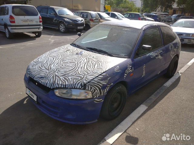 Mitsubishi colt 1998