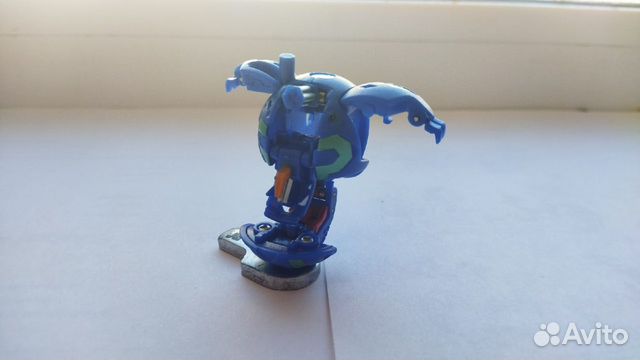 Bakugan Battle Brawlers Blue Aquos Spindle 610G