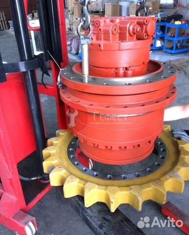 Редуктор хода JCB JS330NX