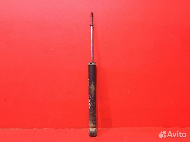 Амортизатор задний Nissan Tiida C11 седан HR16DE