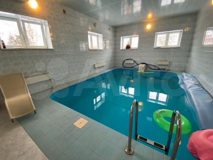 Коттедж 430 м² на участке 20 сот.
