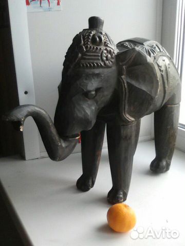 Слон огромный из дерева (СССР )
