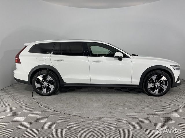 Volvo V60 Cross Country 2.0 AT, 2021, 42 013 км