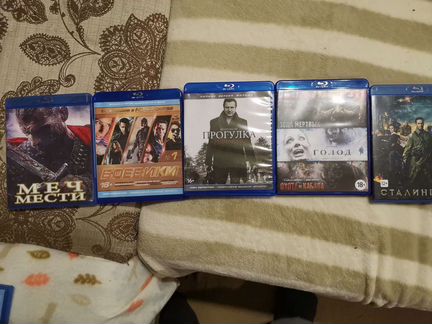 Blu-ray плеер + диски в подарок