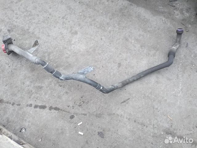 Маслозаливная горловина \volvo