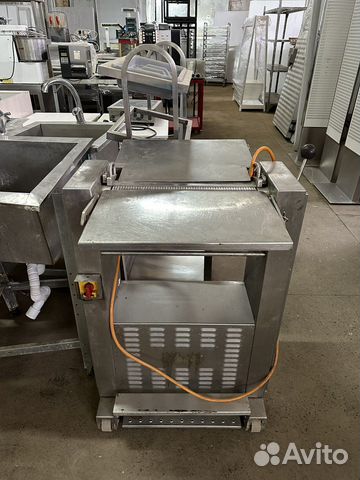 Шкуросъемная машина maja FEM 436