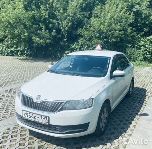 Инструктор по вождению АКПП