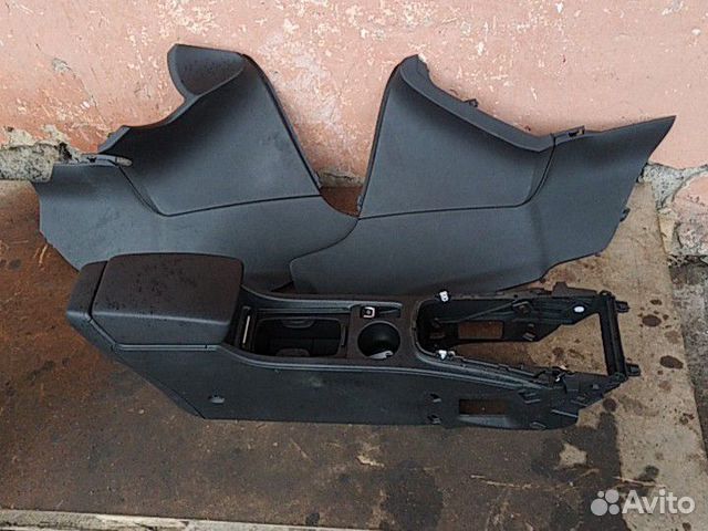 Подлокотник Opel Astra J GTC