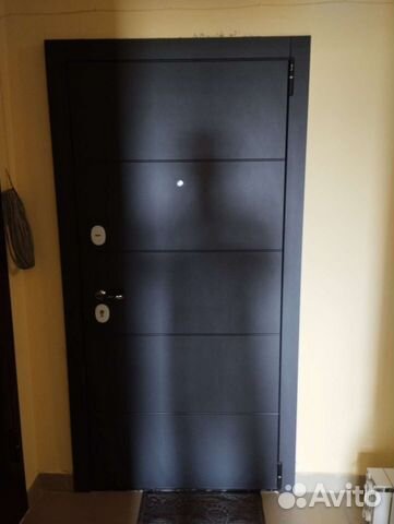 Установка входных и межкомнатных дверей