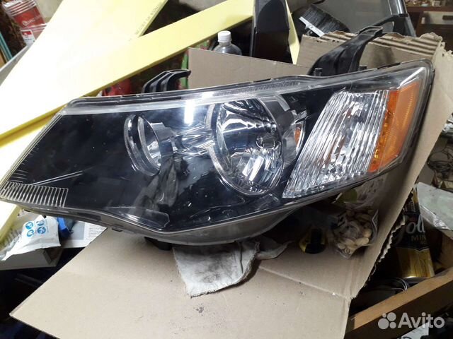 Фара левая на mitsubishi аутлэндэр