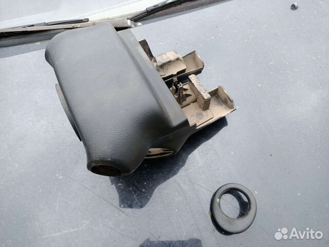 Кожух руля Nissan Tiida C11