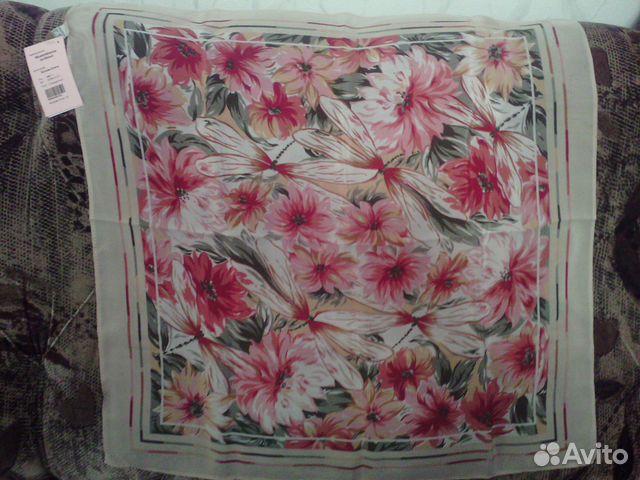 Платок новый из натур.шёлка набивной