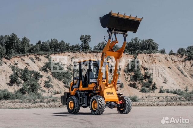 Фронтальный погрузчик Amur RK620, 2023